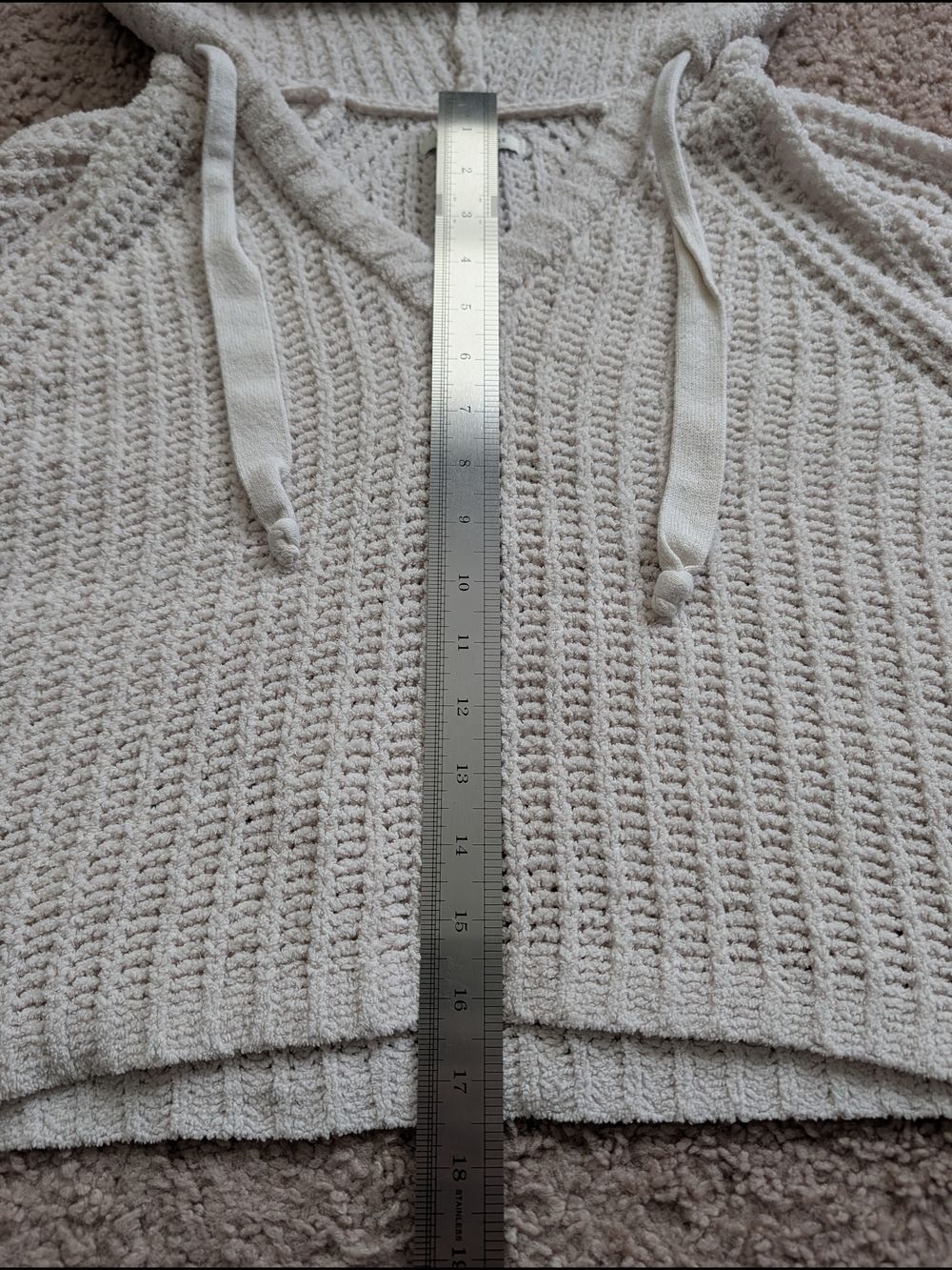 American Eagle Womens White Chenille Open Knit Cropped Hooded Sweater Size Small - Picture 9 of 13